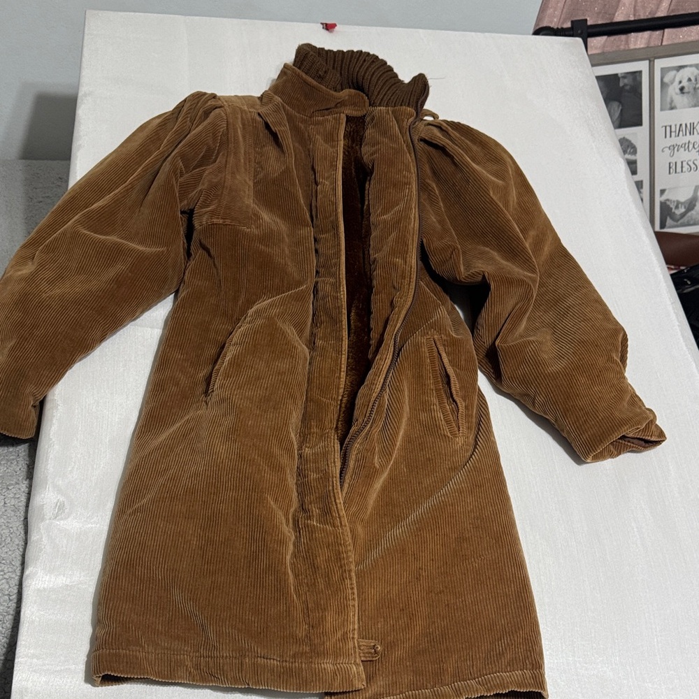 Elegant Brown Corduroy Trench Coat - Picture 9 of 11